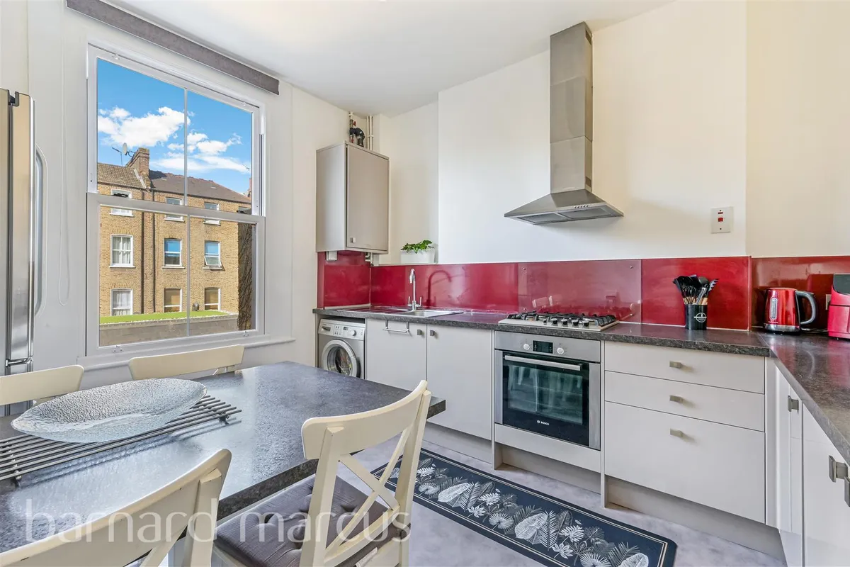 Flat Southerton Road in Greater London