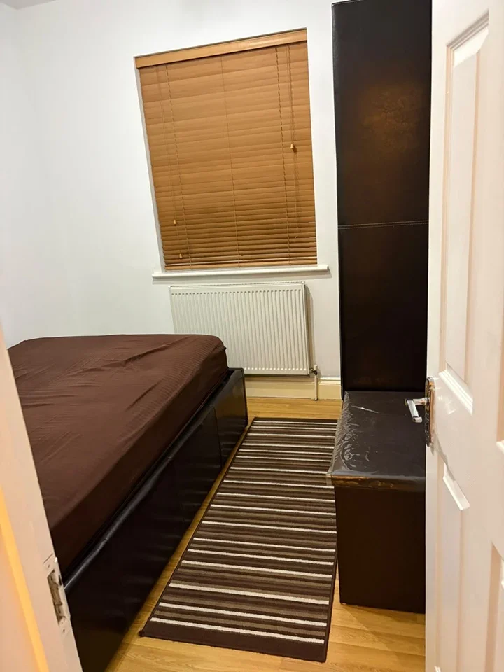 Room Roman Road in Greater London