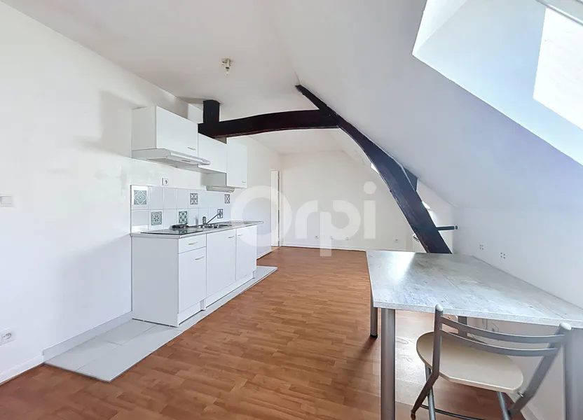 Appartement D 137 à Bury