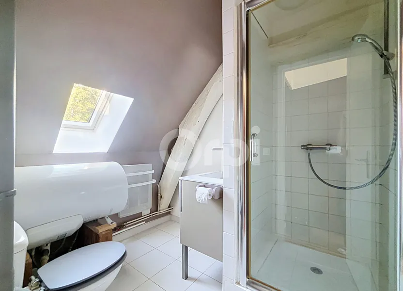 Appartement D 137 à Bury