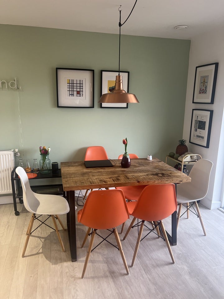 Flat Adenmore Road in Greater London