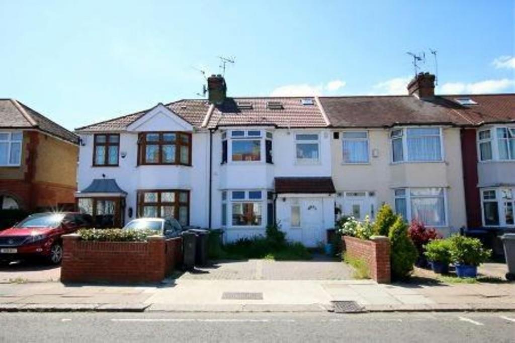 House Elmcroft Gardens in Greater London