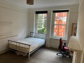 Room Beaumont Avenue in Greater London
