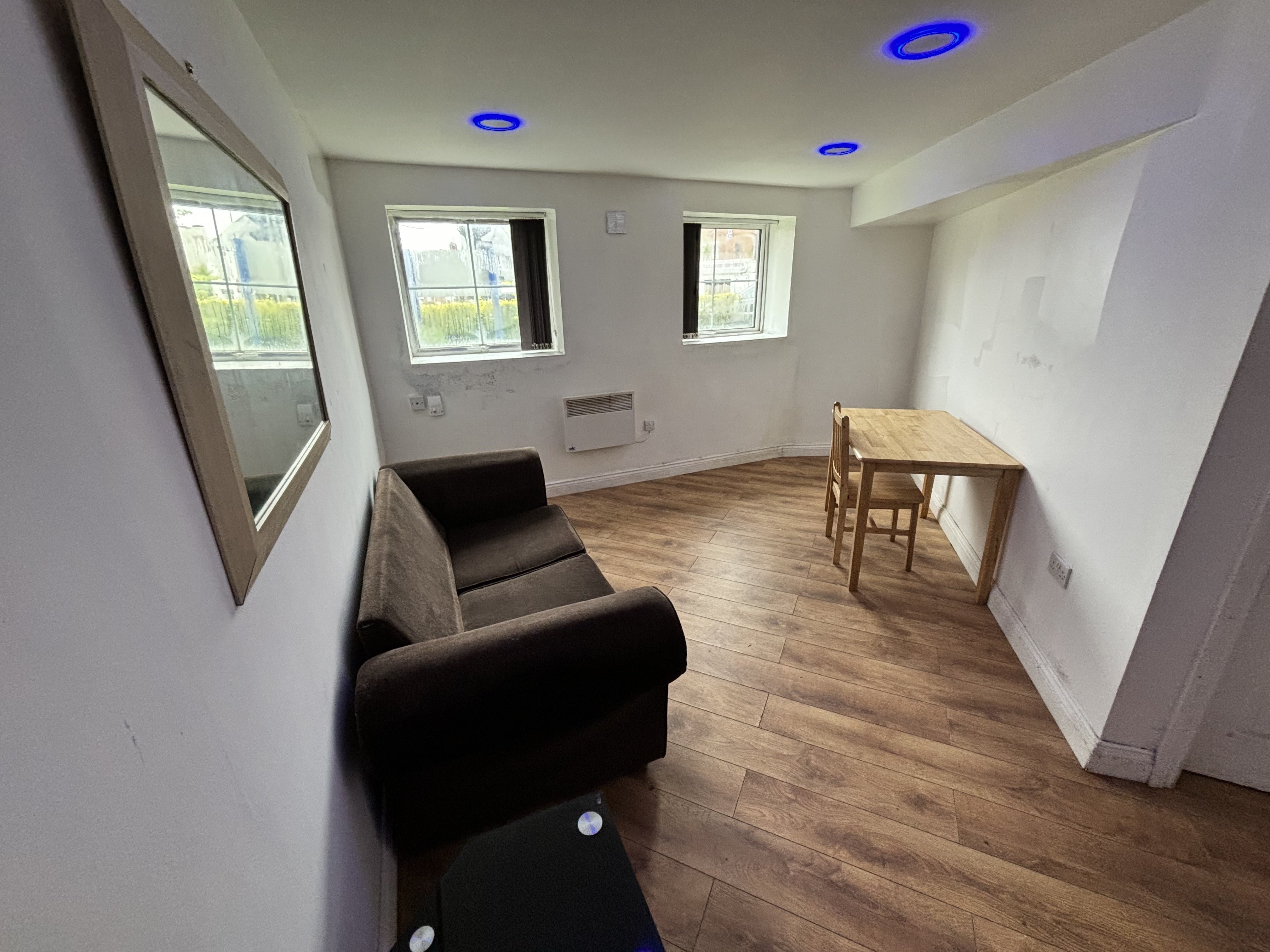 Flat Upper Bond Street in Hinckley and Bosworth
