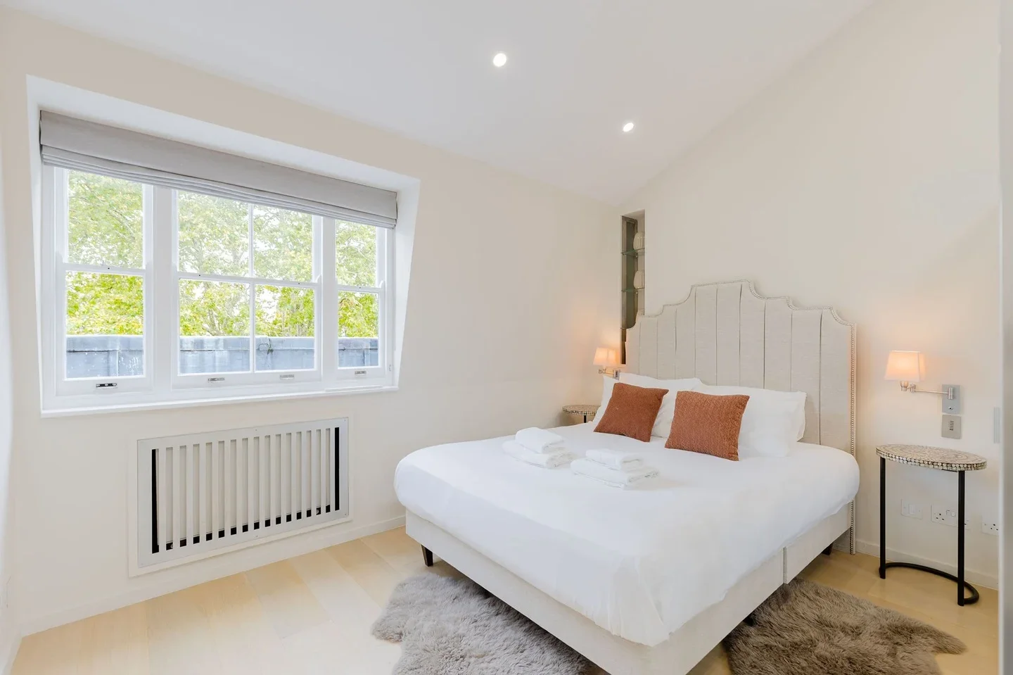 Flat Ovington Square in Greater London