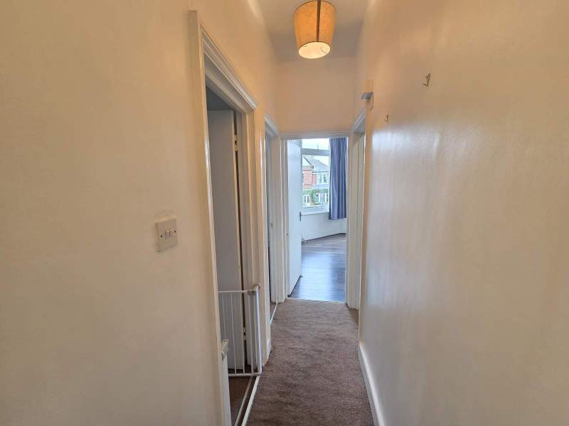 Flat Palace Road in Greater London