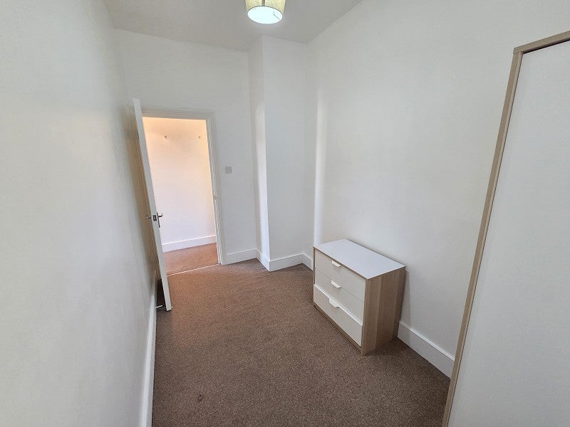 Flat Palace Road in Greater London
