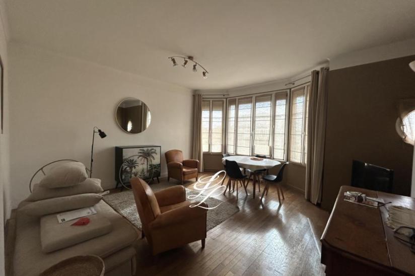 Flat Place Maréchal Juin in Rennes