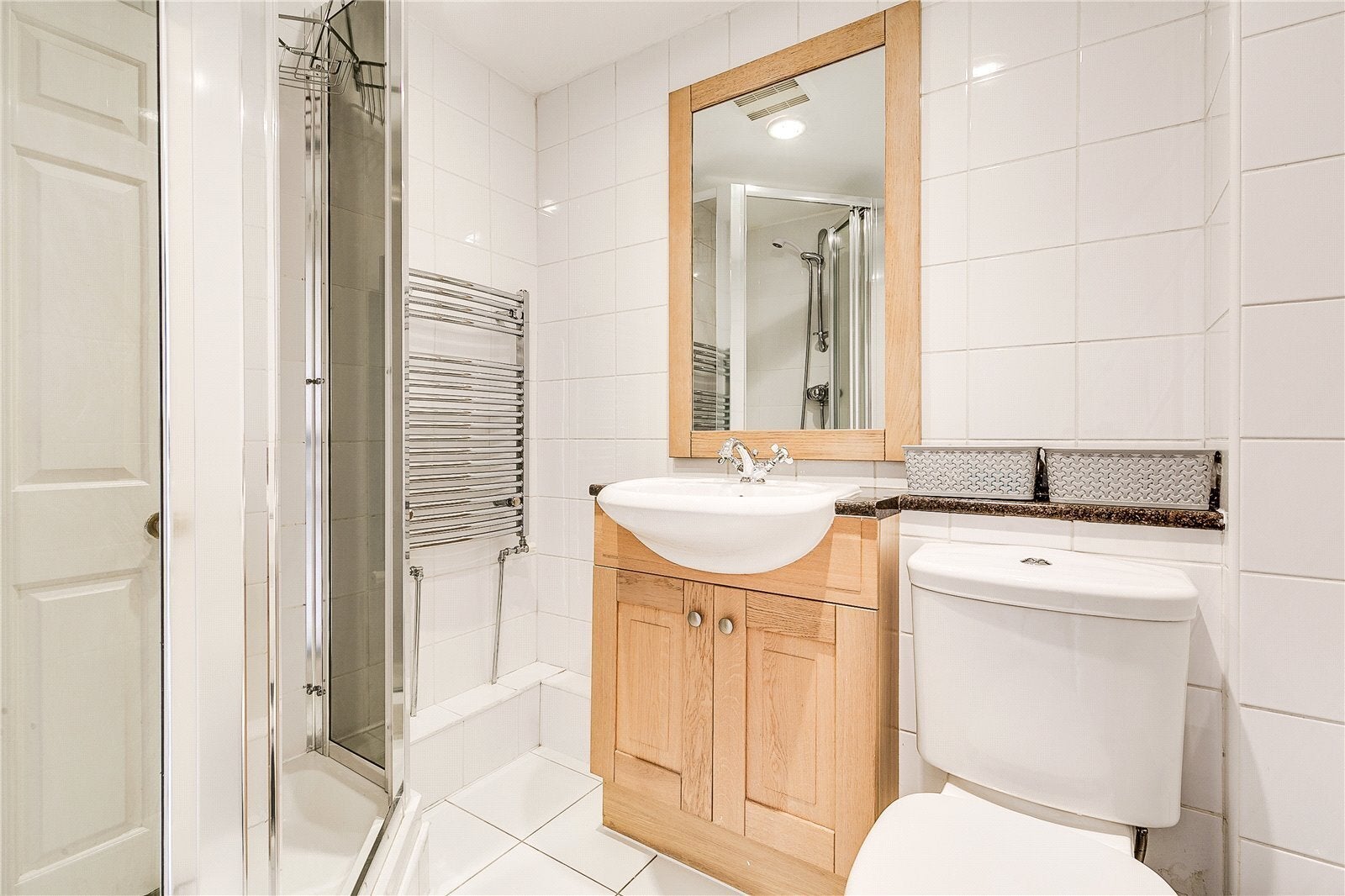 Flat Colebrooke Row in Greater London
