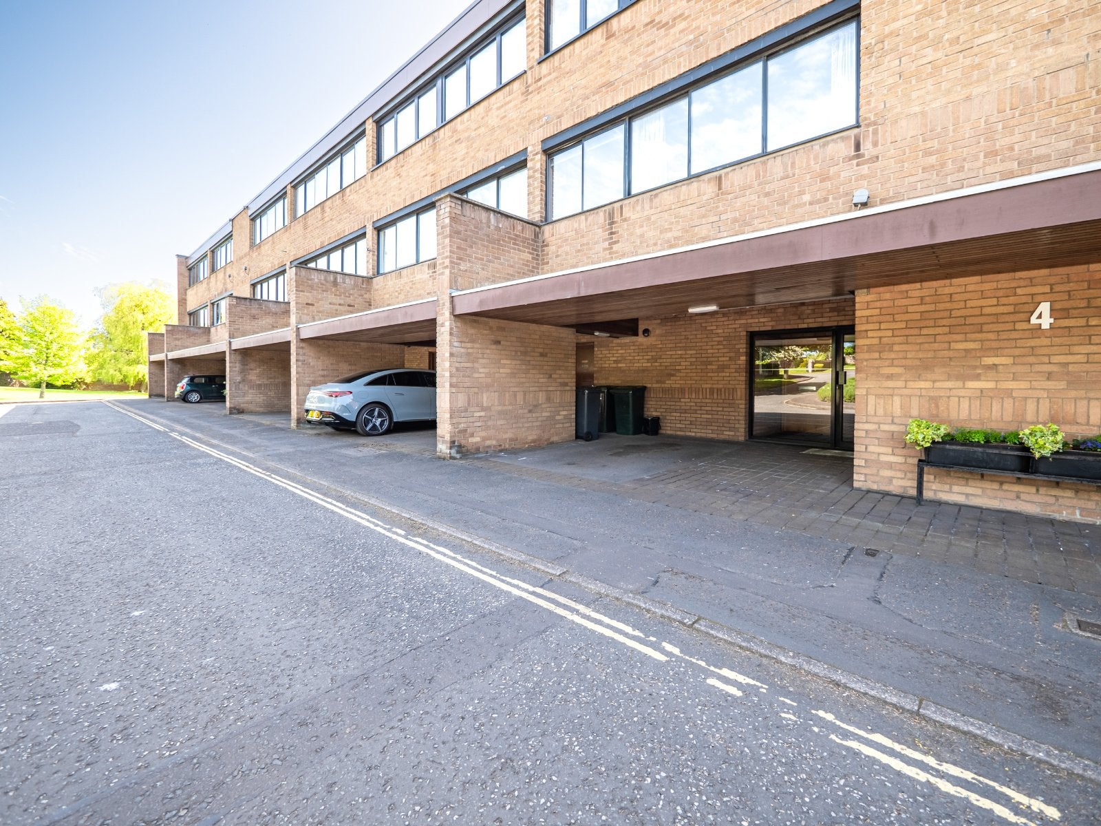 Flat Fettes Rise in City of Edinburgh