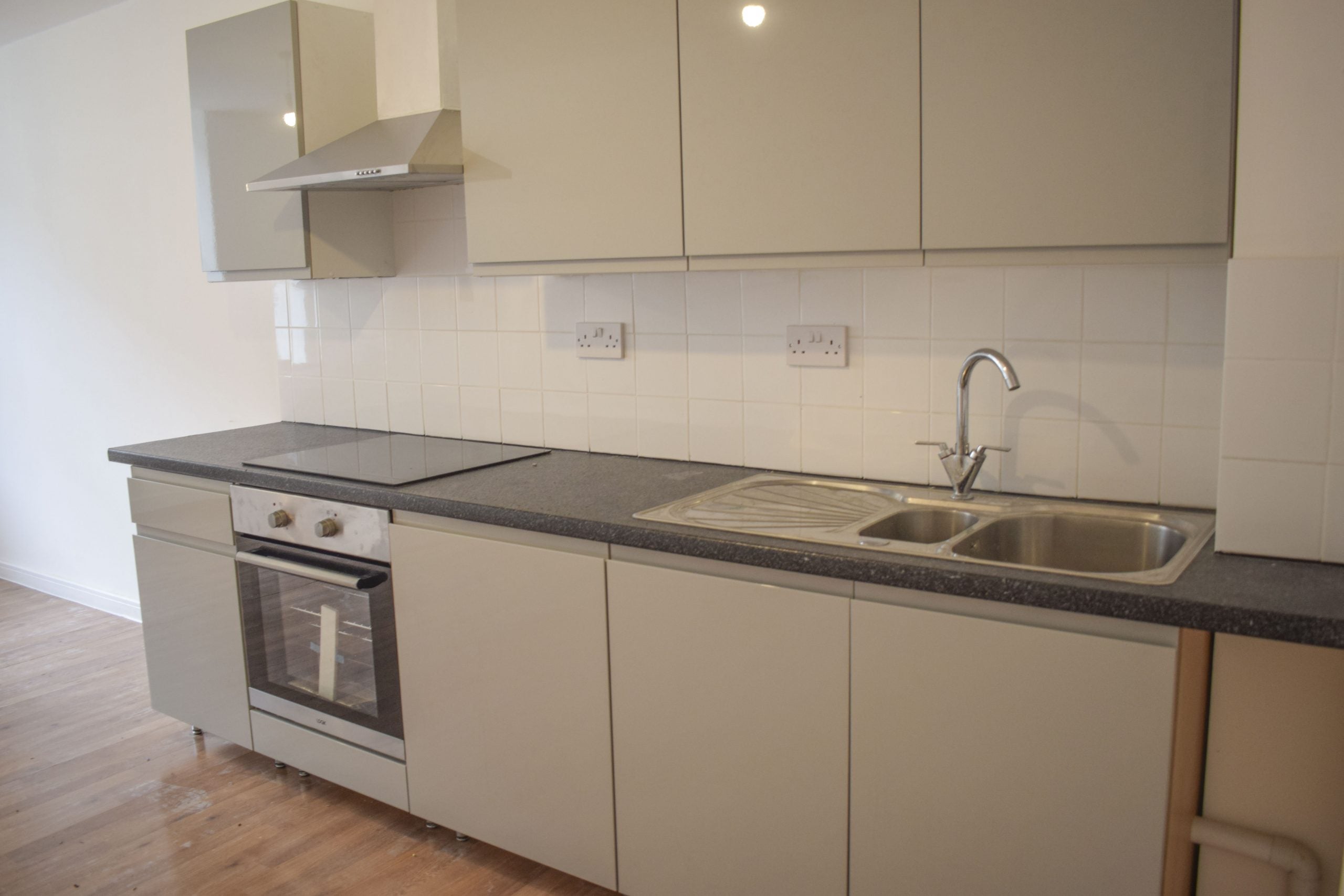Flat East Road in Tylorstown