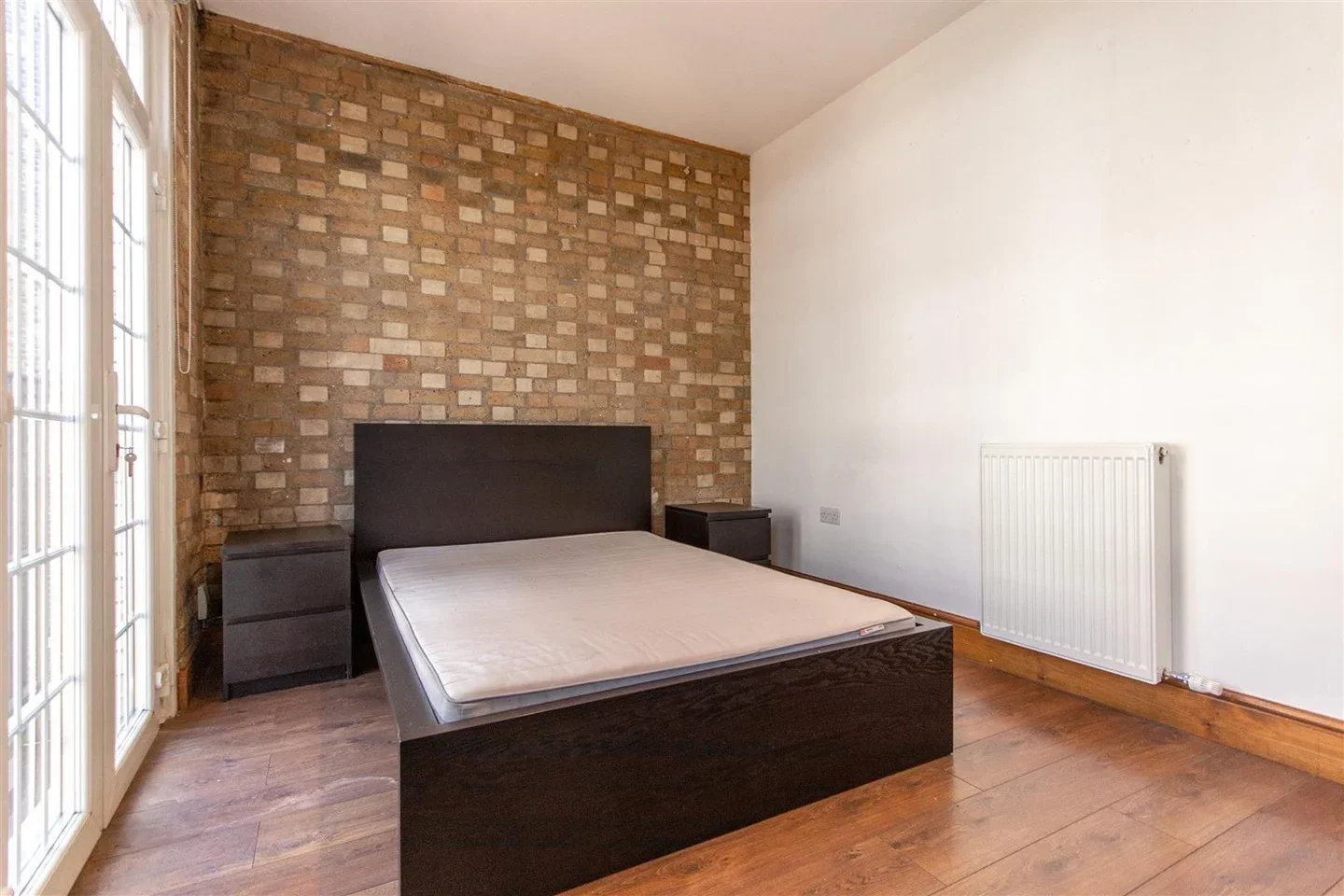 Flat Netley Street in Greater London