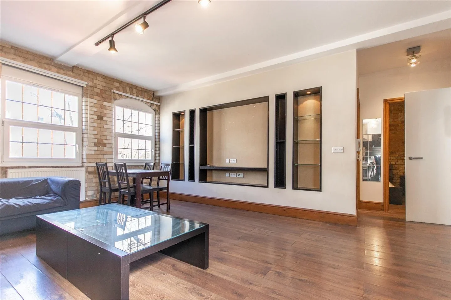 Flat Netley Street in Greater London