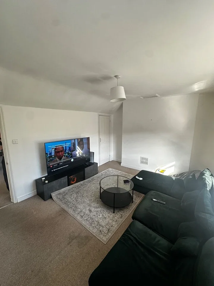 Flat Cotham Side in Bristol