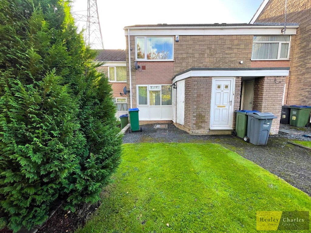 Flat Newbury Lane in Sandwell