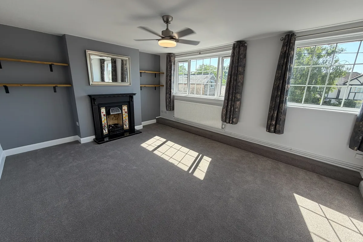 Flat North Terrace in West Suffolk