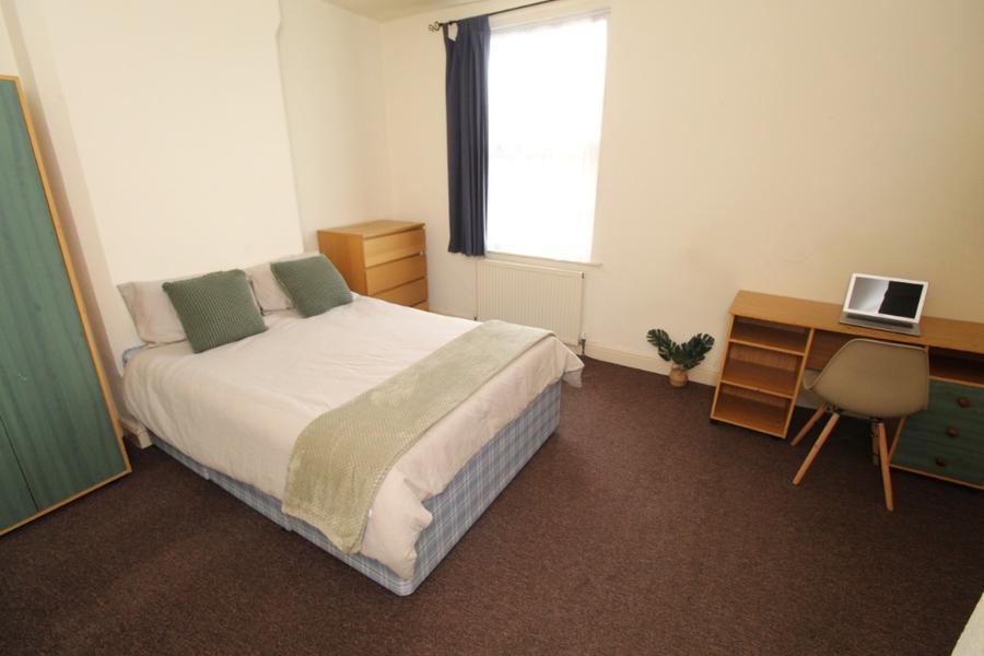 House Exchange Road in Rushcliffe