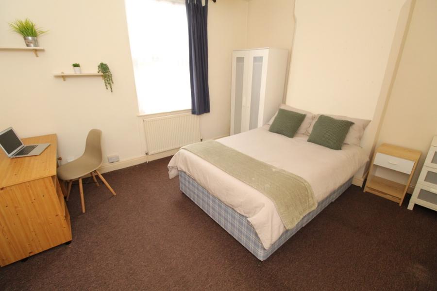 House Exchange Road in Rushcliffe