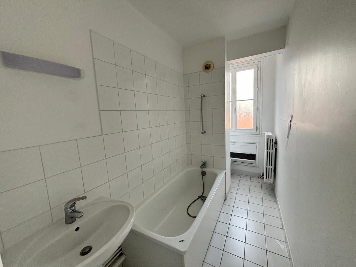 Flat Rue Émile Agier in Asnières-sur-Seine