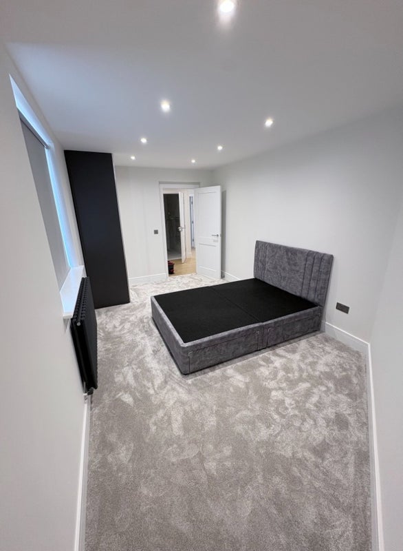 Flat Royal College Street in Greater London