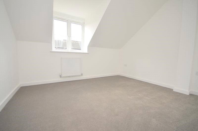 Flat Ockendon Road in Greater London