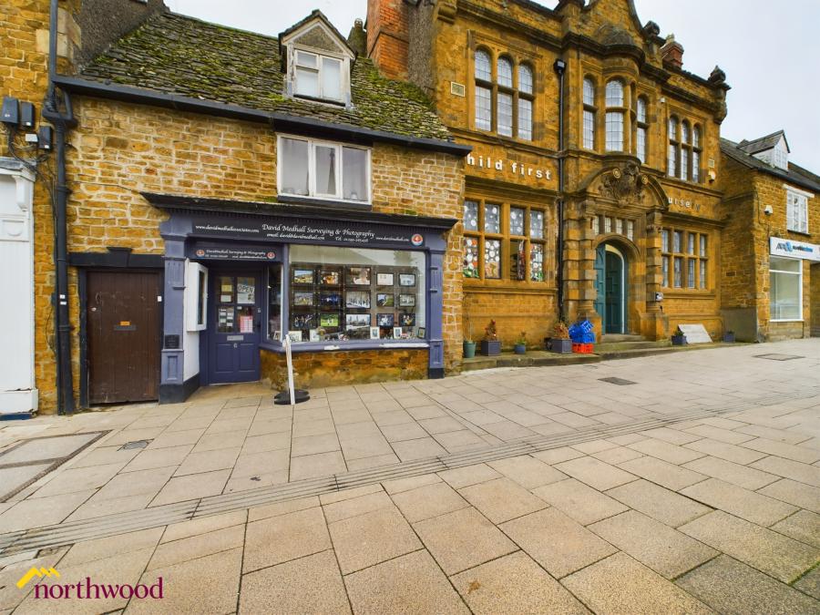 Room High Street in Cherwell District