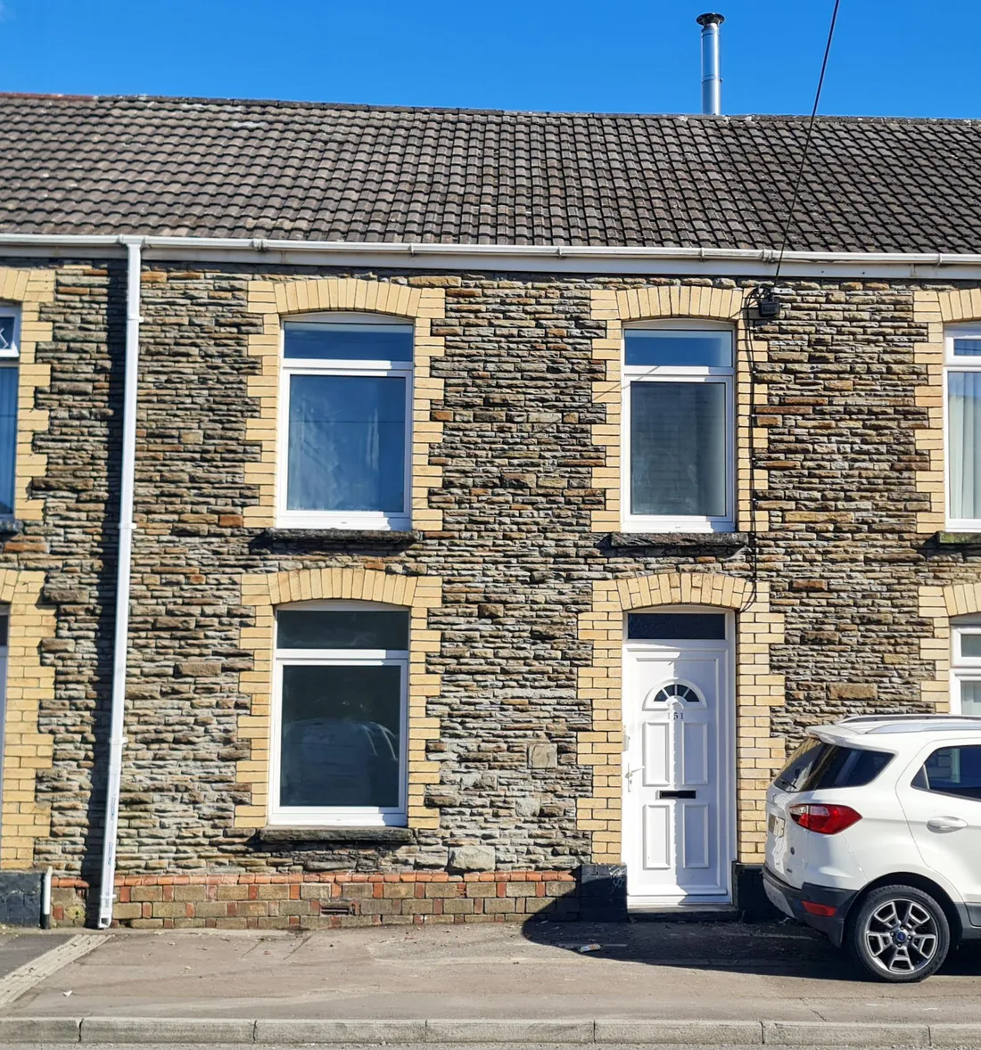 House West Street in Gorseinon