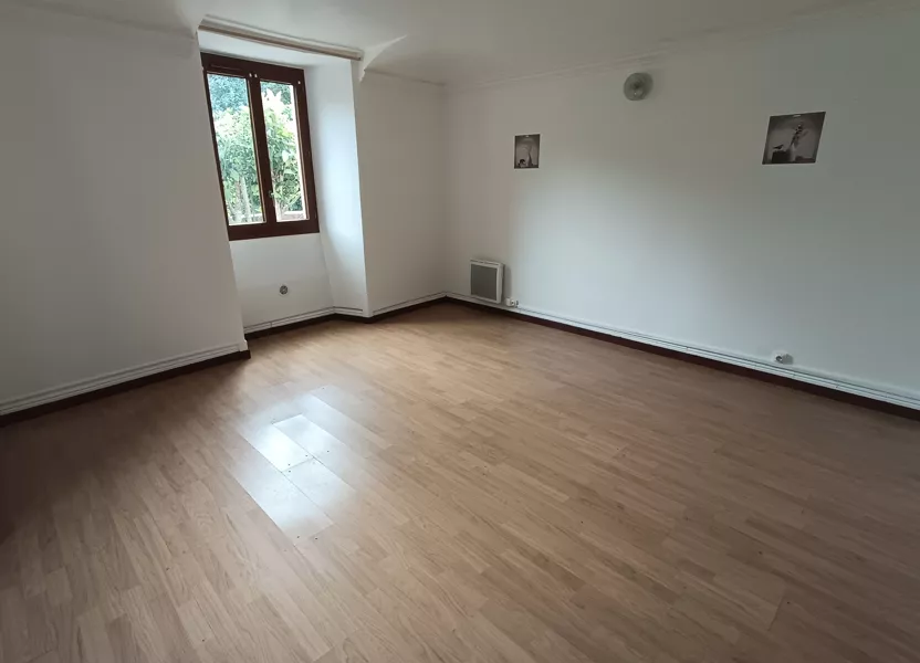 Appartement Impasse des Bourgades à Banne