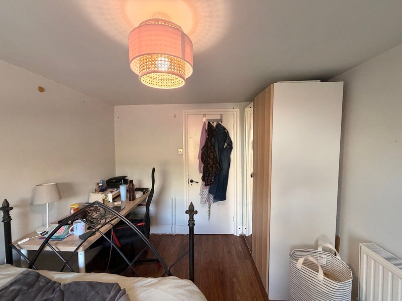 Room St. John's Terrace in Greater London
