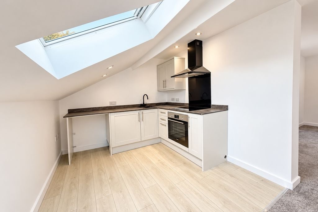 Flat London Road in South Kesteven