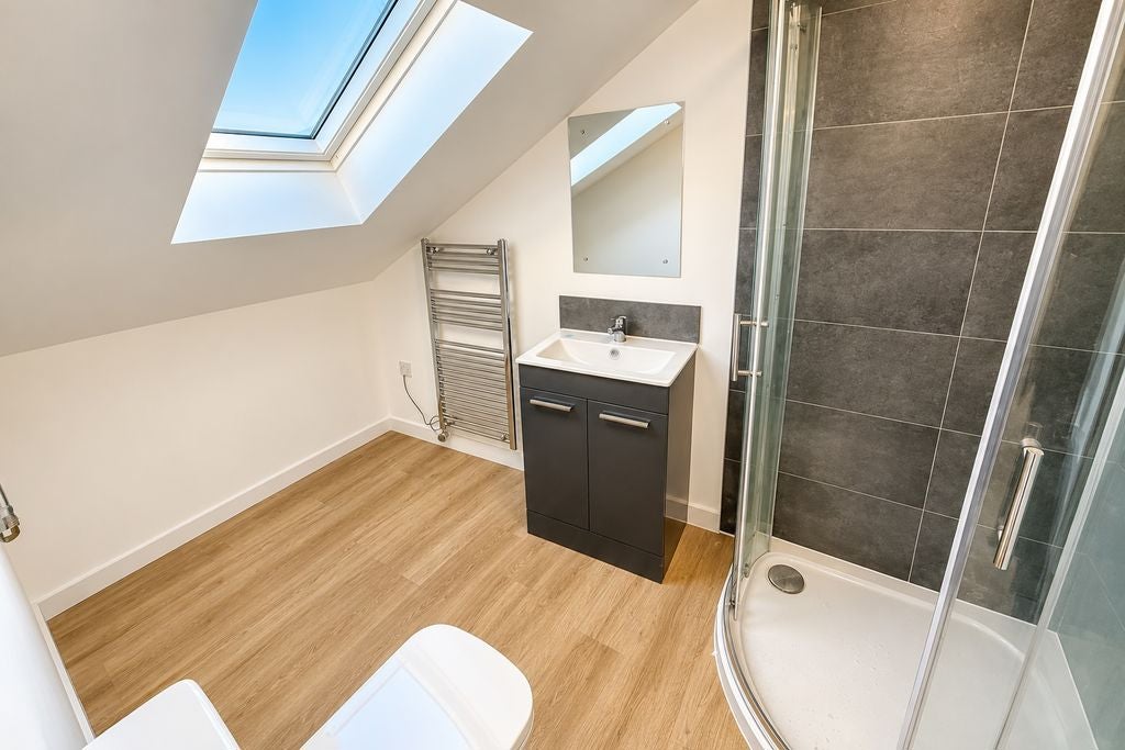 Flat London Road in South Kesteven