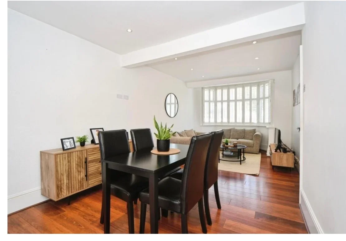 House Jevington Way in Greater London