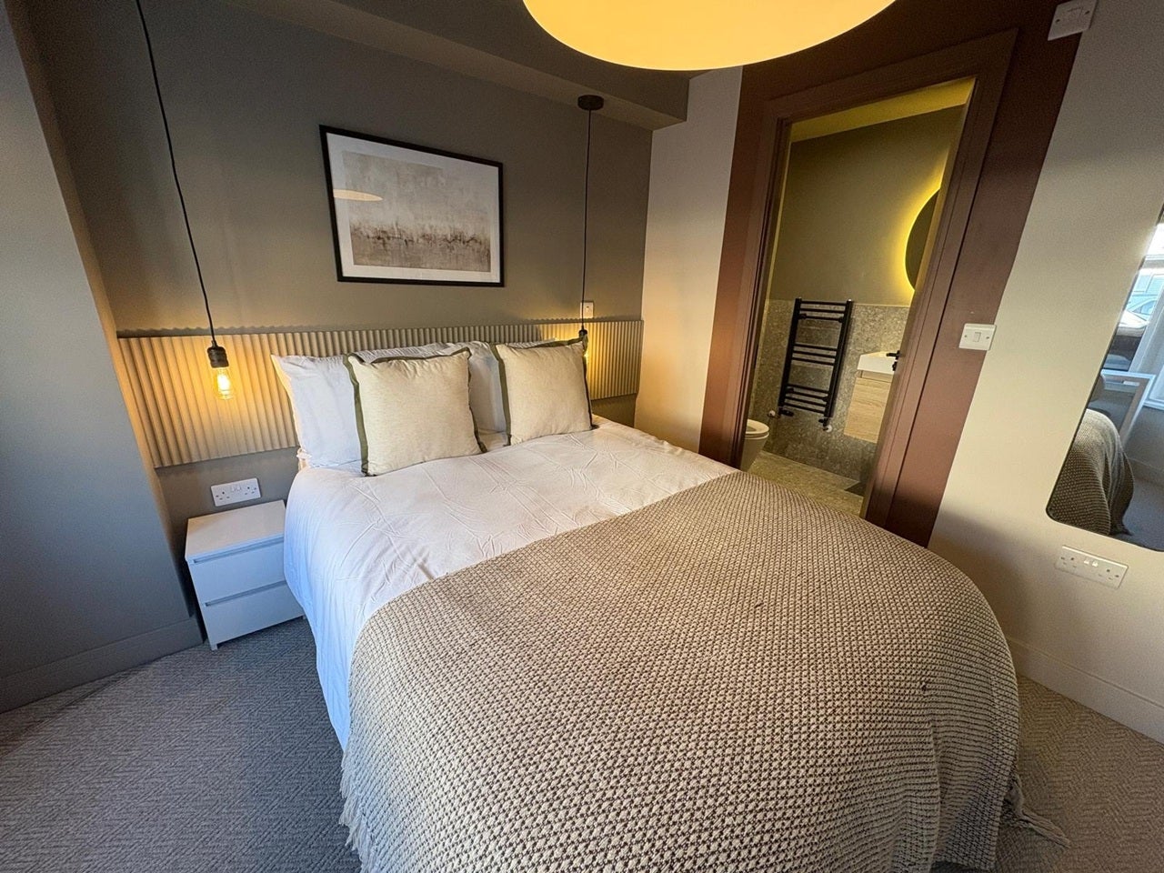 Room Bedhampton Road in Portsmouth