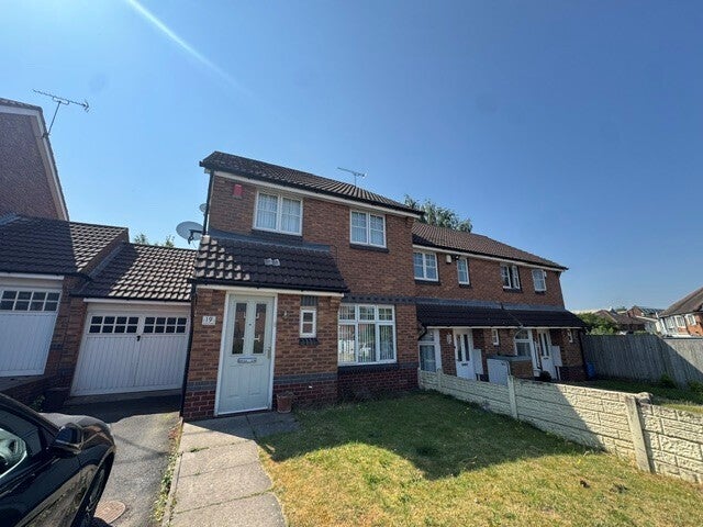 House Tiverton Drive in Sandwell