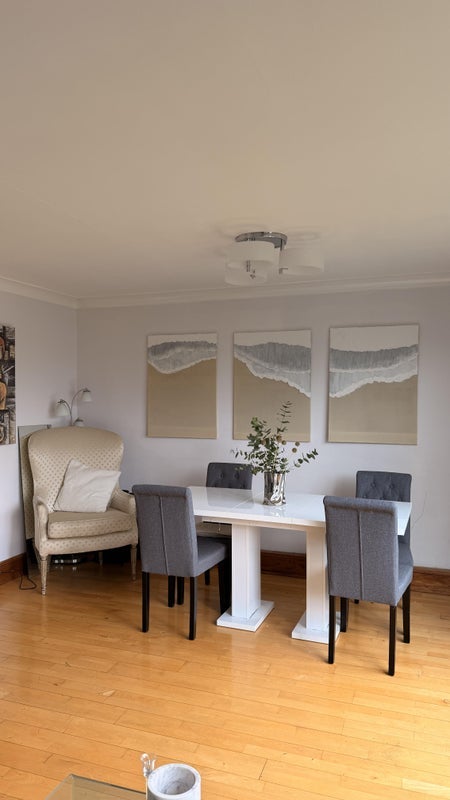 Room Cable Street in Greater London