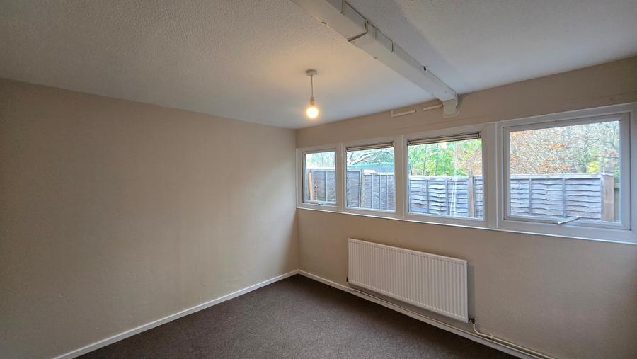 Flat Shearmans in Wolverton