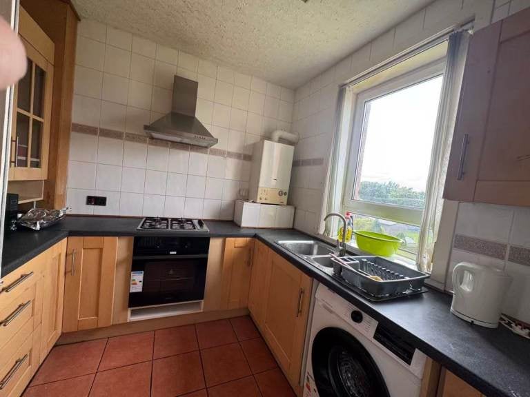 Flat Slateford Road in City of Edinburgh