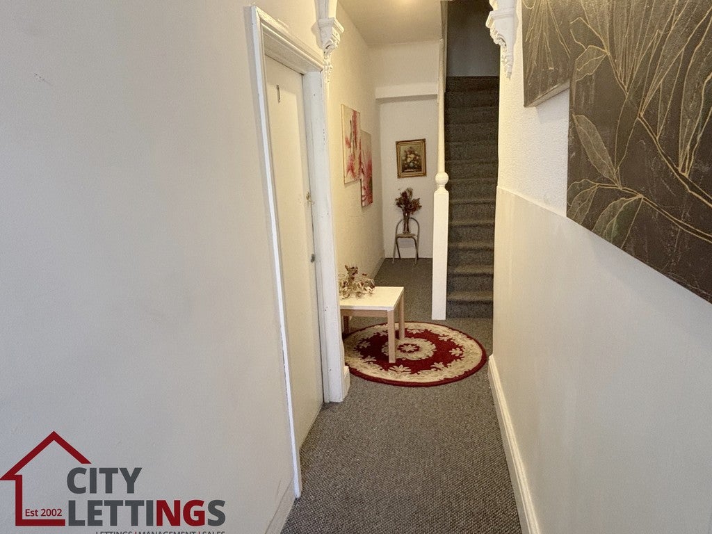 Flat Charnwood Grove in Rushcliffe