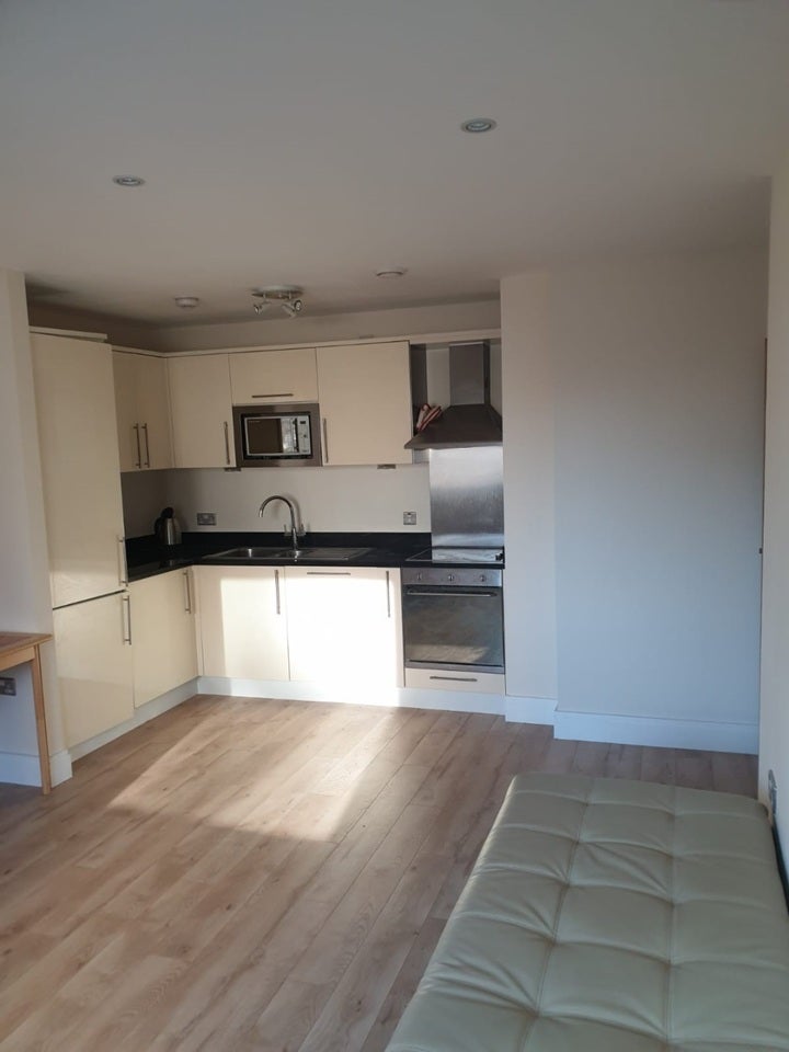 Flat Prestons Road in Greater London