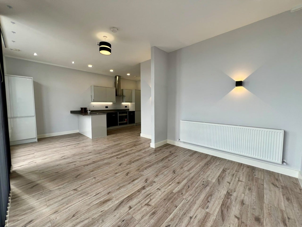 Flat Lancaster Road in Greater London