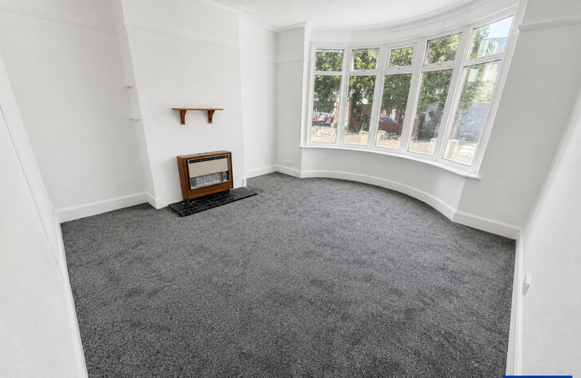 House Dallow Road in Luton
