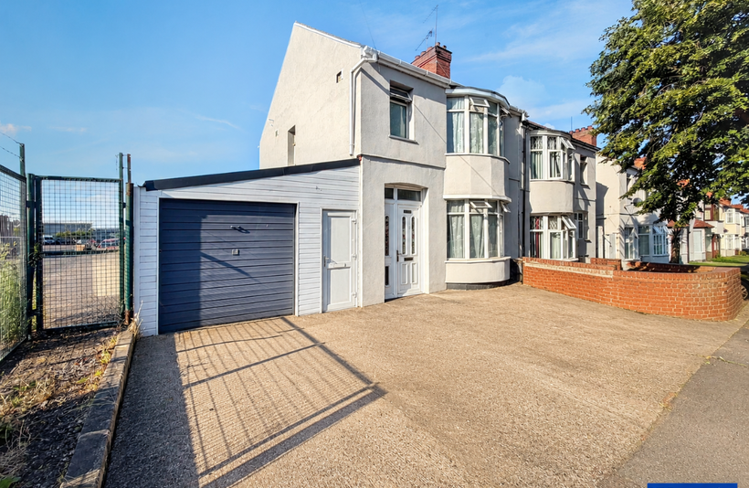 House Dallow Road in Luton
