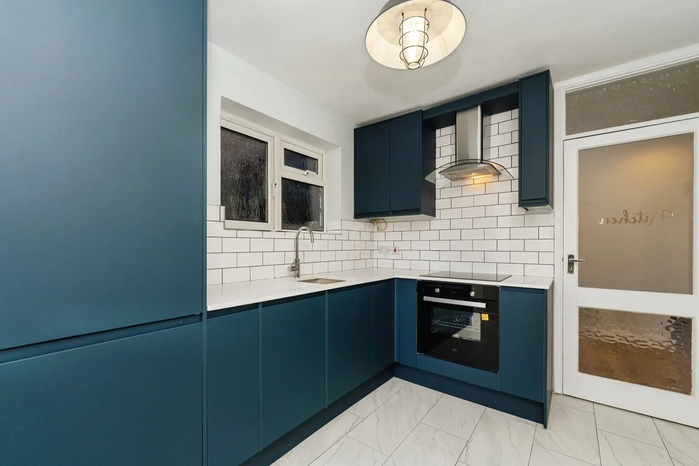 Flat Cranes Park in Greater London