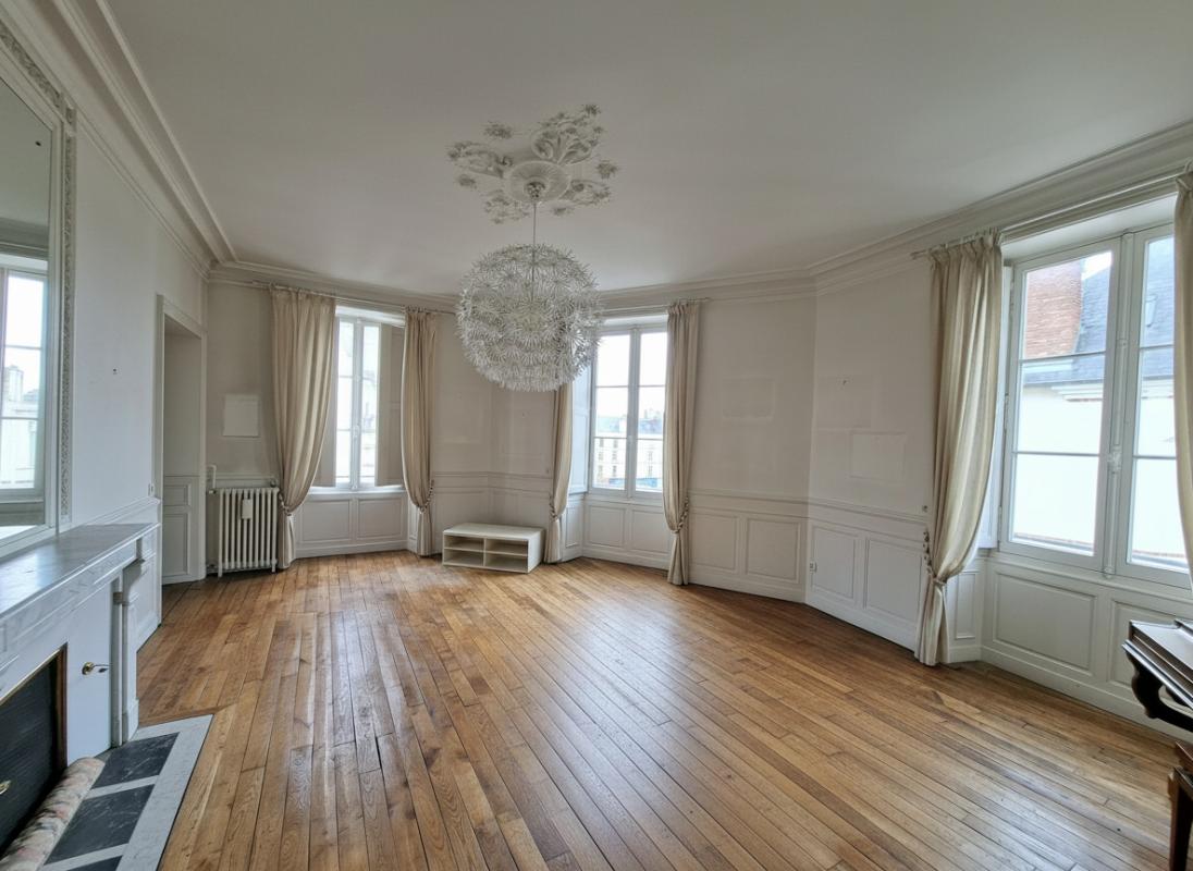 Appartement Rue de Robien à Rennes