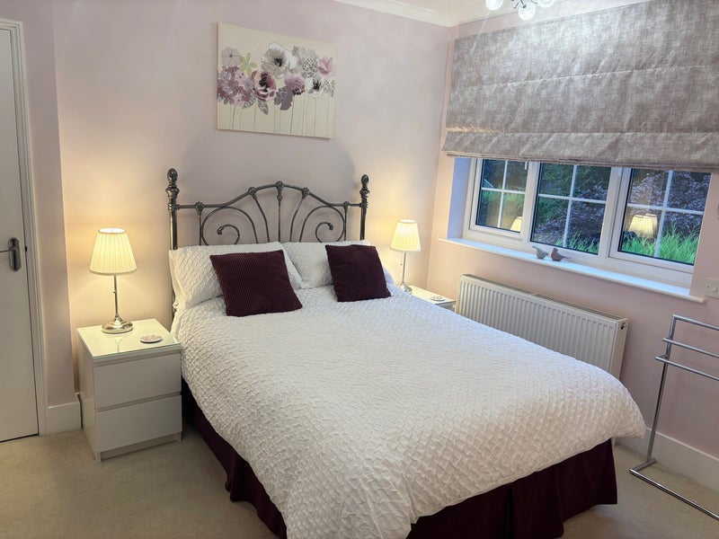 Room Balcombe Road in Crawley