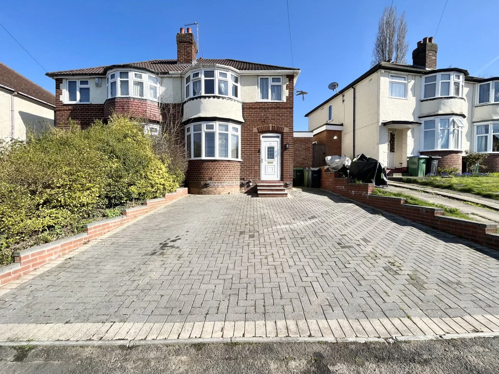 Flat Regent Drive in Sandwell