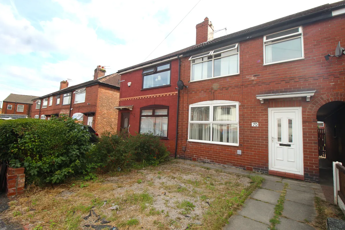 House Shelley Road in Chadderton