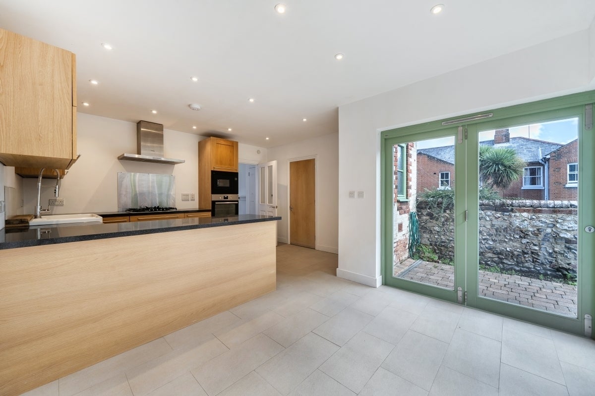 House Walcote Place in Winchester
