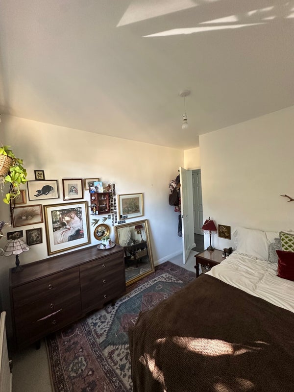 Room Geldeston Road in Greater London