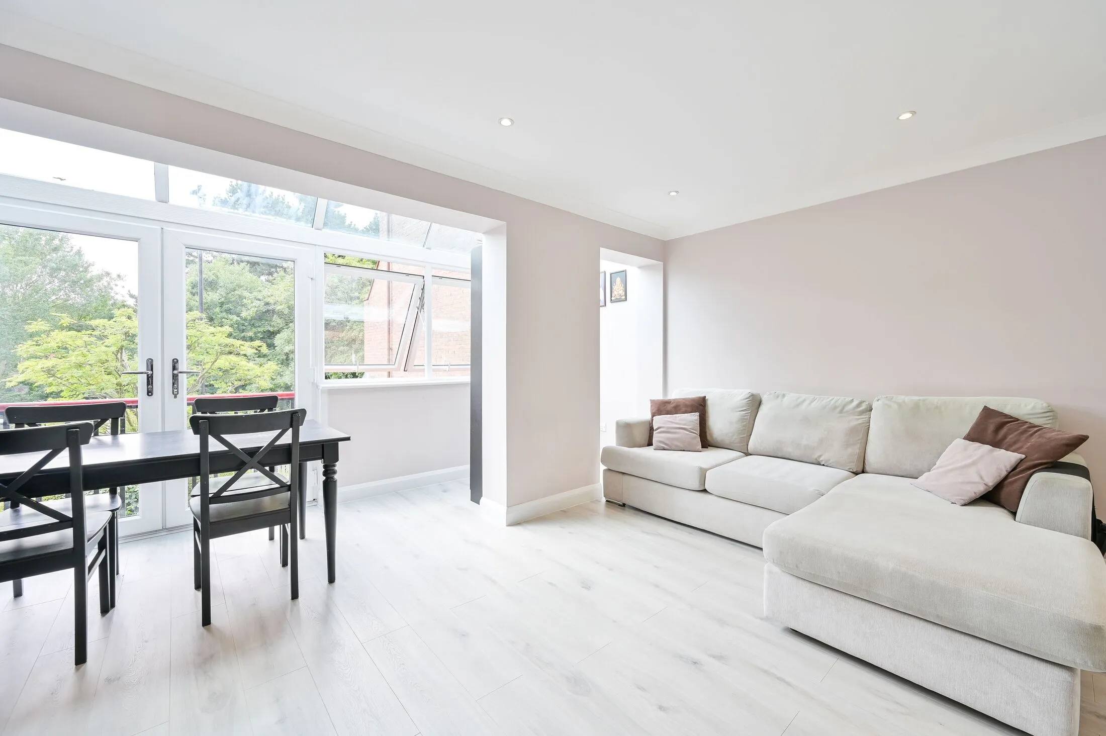 Flat Bywater Place in Greater London